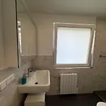 ホームステイ Mit Gemeinschaftsbad *