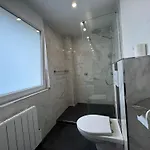 ホームステイ Mit Gemeinschaftsbad *