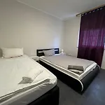ホームステイ Mit Gemeinschaftsbad *