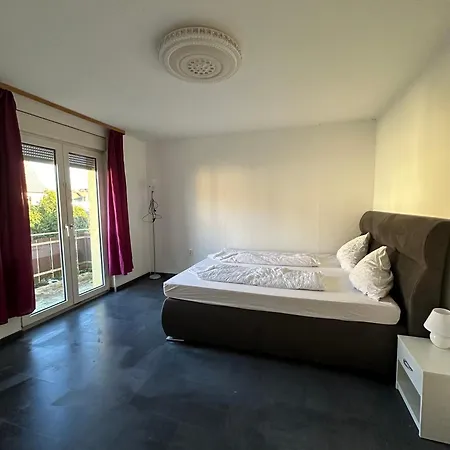 홈스테이 Mit Gemeinschaftsbad *