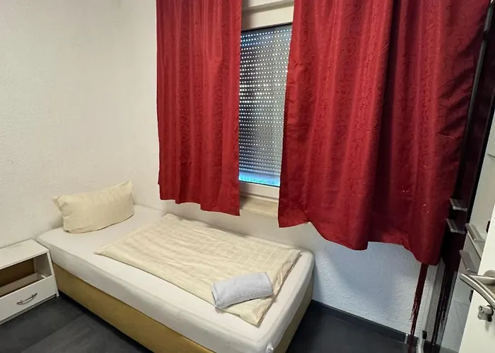 Mit Gemeinschaftsbad 民宿 *